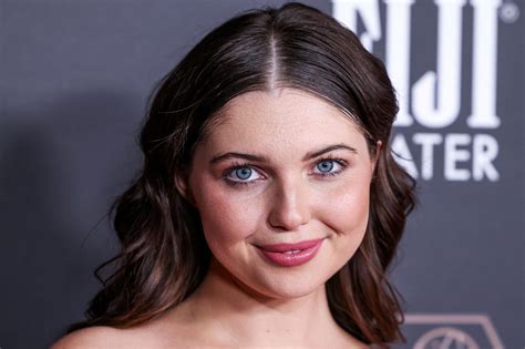 Strapless Black Dress Cleavage Sammi Hanratty Emmy Hot Celebs Home