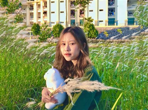 N I B T V I V P Tri Th C I M M T C C Hot Girl H C B Ng H Fpt Tr Ng I H C Fpt