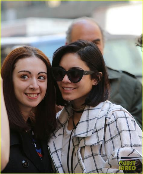 Vanessa Hudgens Says Love Comes First Doesn T See People As Gay Or Straight Photo 3354361