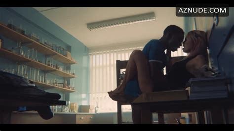 Emma Mackey Nude Aznude