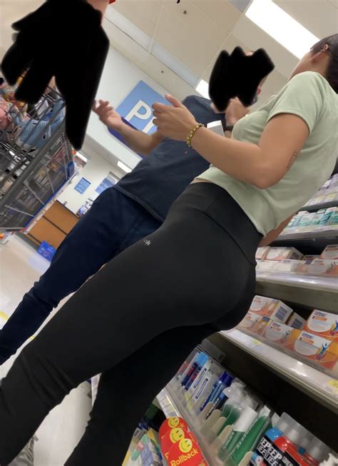 Real Milf Spandex Leggings Yoga Pants Forum