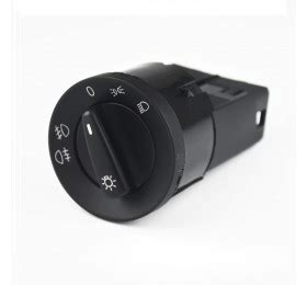 Переключатель света фар на Volkswagen Polo седан 2009 2010 2011 2012 ...