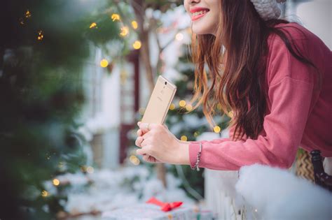 Infinix Hot S trong bộ ảnh đón Giáng sinh