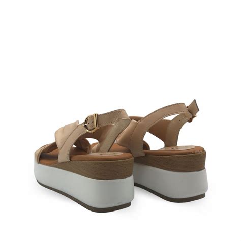 Sandalias nude plataforma cómodas Carmen Shoes