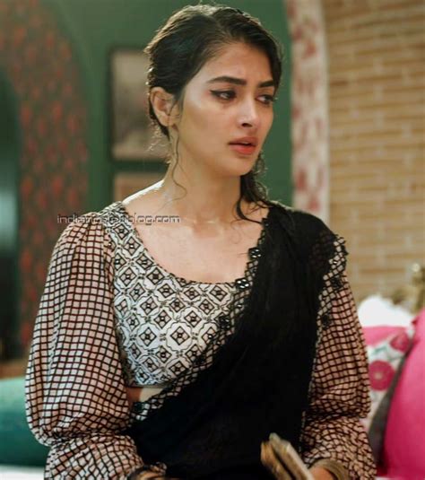 Pooja Hedge Telugu Radhe Shyam 25 Hot Saree Hd Caps Indiancelebblog