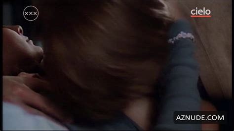 TRANQUILLE DONNE DI CAMPAGNA NUDE SCENES AZNude