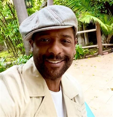 Ator de Sex and the City divide fãs ao anunciar noivado amiga de mais de anos logo após