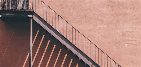 How To Build Floating Stairs Outside 10 Easy Methods 2025