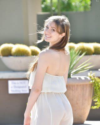 Cute Girl Flashing Naked Upskirt And Toying Ass With Dildo In Public