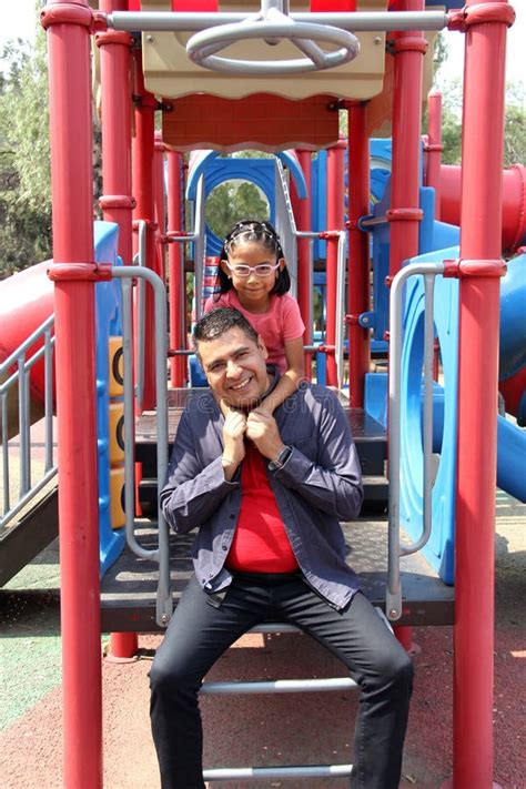 Divorced Dad With His Year Old Brunette Latina Daughter Play And Spend Quality Time Together