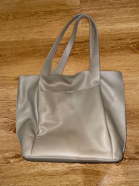 Zara Nude Tote Bag Women S Fashion Bags Wallets Tote Bags On Carousell