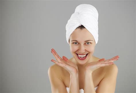 15 Tips To Take Care Of Your Skin After 30