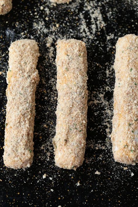 Air Fryer Mozzarella Sticks Mantitlement