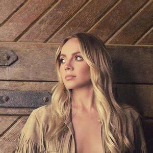Danielle Bradbery Daniellebradbery Southdakotahottie Nude Leaks Onlyfans Photo Fapellino