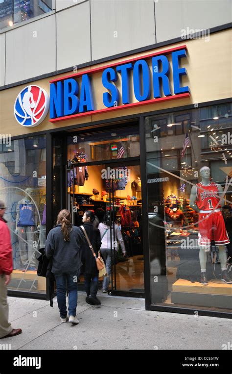 Nba Store New York Usa Stock Photo Alamy