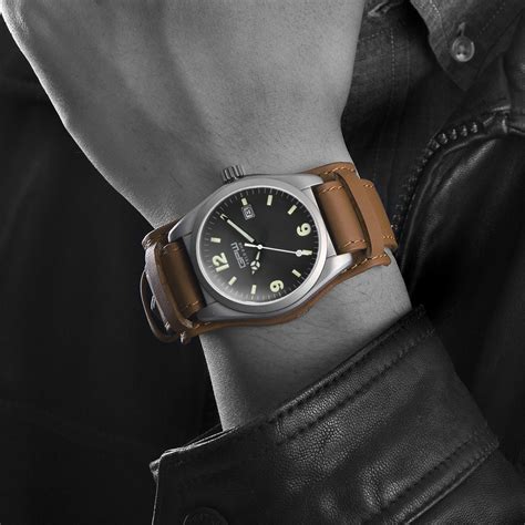 German Military Titanium Watch. GPW Fieldwatch Automatic. 200M W/R. Sa ...