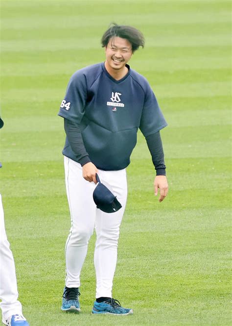 ヤクルト大下佑馬が「いとしのエリー」歌う 前日は青木が「レイニーブルー」 プロ野球 日刊スポーツ