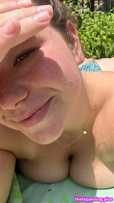 Liz Equals Asmr Lizequalsasmr Nude Onlyfans Photo The Fappening Plus