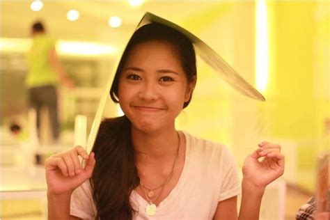 Tường Vi chấm điểm hot boy