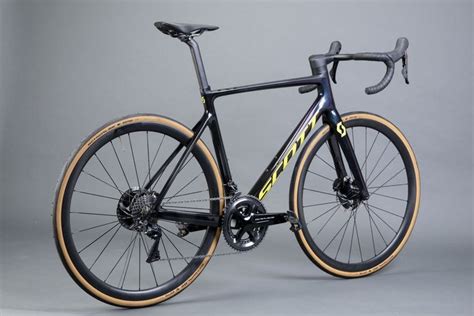 Best Lightweight Bikes A Buyer S Guide To Climbers Bikes