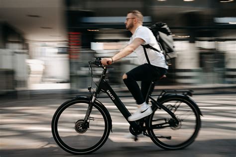 Transitioning to Being a Bike Commuter | Reduce Emissions