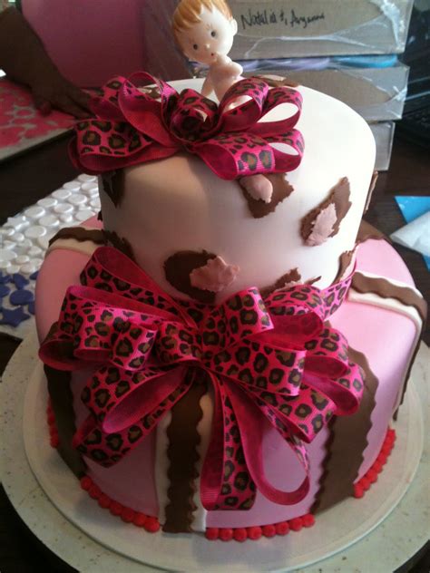 Hector S Custom Cakes Hot Pink Cheetah Print 2 Tier