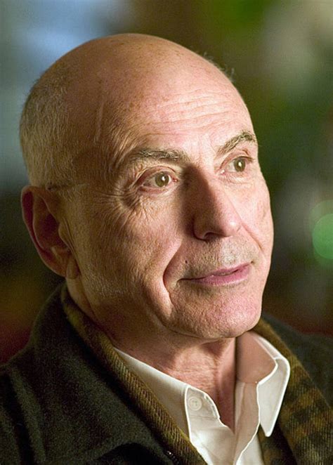Tony Award Winning Actor Alan Arkin Wallpaper Wallpapersok