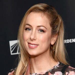 Know About Iliza Shlesinger; Net Worth, Husband, Netflix, Age, Wedding