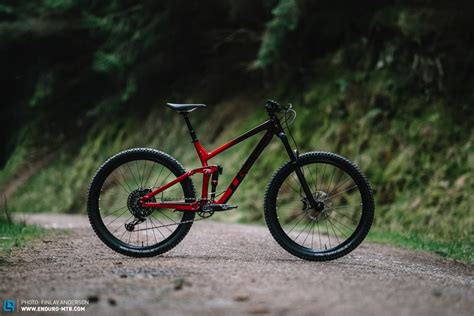 Trek Slash 8 2020 im Test – Die Rückkehr des Champions | ENDURO ...