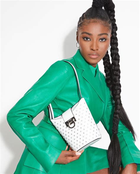 Jayme Lawson - Biography, Height & Life Story | Super Stars Bio