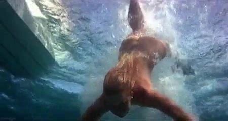 Free Swimming Naked Porn Videos Xhamster