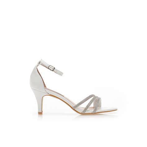 Πέδιλα nude δερματίνη με φάσα από λουράκια με στρας TSOUKALAS