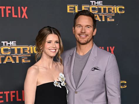 Katherine Schwarzenegger Is Glowing In Postpartum Bikini Pictures With