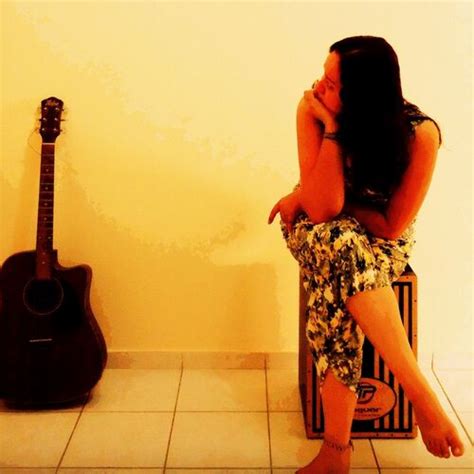 Erika : albums, chansons, playlists | À écouter sur Deezer