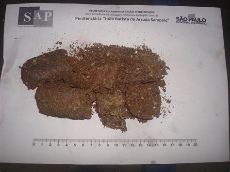 Mulher é flagrada tentando entrar maconha dentro da vagina em penitenciária de Itirapina