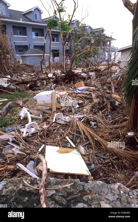 Hurricane ivan damage hi-res stock photography and images - Alamy