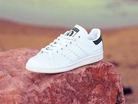 Стелла Маккартни и adidas выпустили веганские кроссовки — Wonderzine