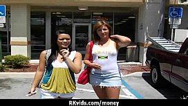 Amateur Chick Takes Money For A Fuck XNXX