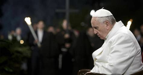 Mil Messainlatino It Papa Francesco E Le Coppie Gay Spunta Il Dilemma Delle Pergamene Con La