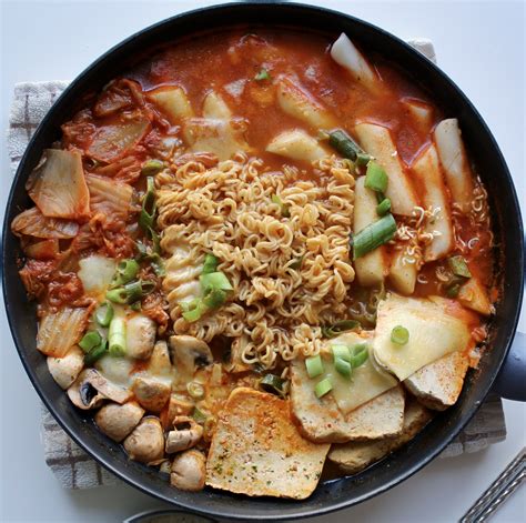 Vegetarian Budae Jjigae Army Stew