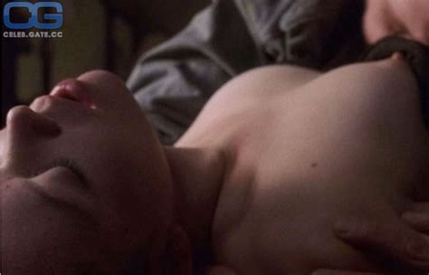 Emily Bergl Nude Pictures Photos Playboy Naked Topless Fappening