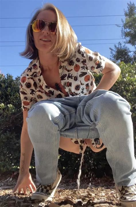 Ill Let You Pee In My Mouth If You Let Me Pee In Yours Nudes Pee NUDE PICS ORG