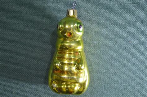 Купить Елочная стеклянная игрушка "Жук золотистый, гусеница". Стекло ...