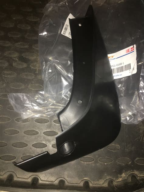 Замена передних брызговиков — Toyota Highlander (XU20), 3 л, 2002 года ...