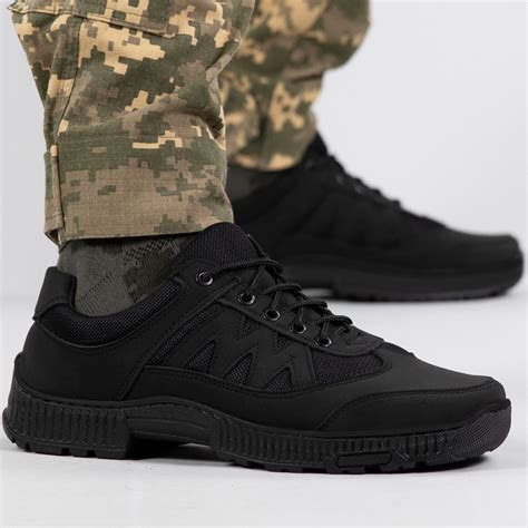 Тактичні кросівки чорні недорого