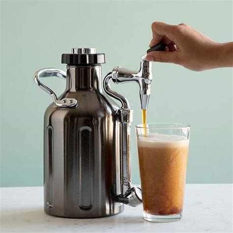 The Nitro Cold Brew Coffee Maker | Gadgetsin