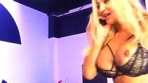 Watch Fernanda Nightshow Brunette Babe Big Tits Porn Spankbang