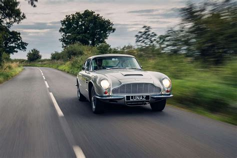 1965 ASTON MARTIN DB6 BY LUNAZ Fabricante ASTON MARTIN PlanetCarsZ