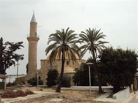 Минск - Ларнака: способы добраться, сравнение вариантов