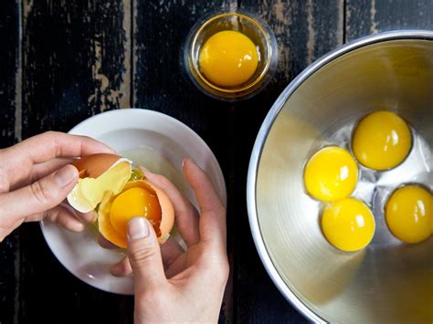 How To Tell If An Egg Is Bad Food Network Healthy Eats Recipes